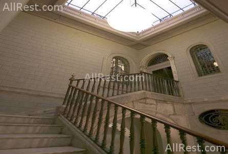 Petit Palace Opera Garden 8